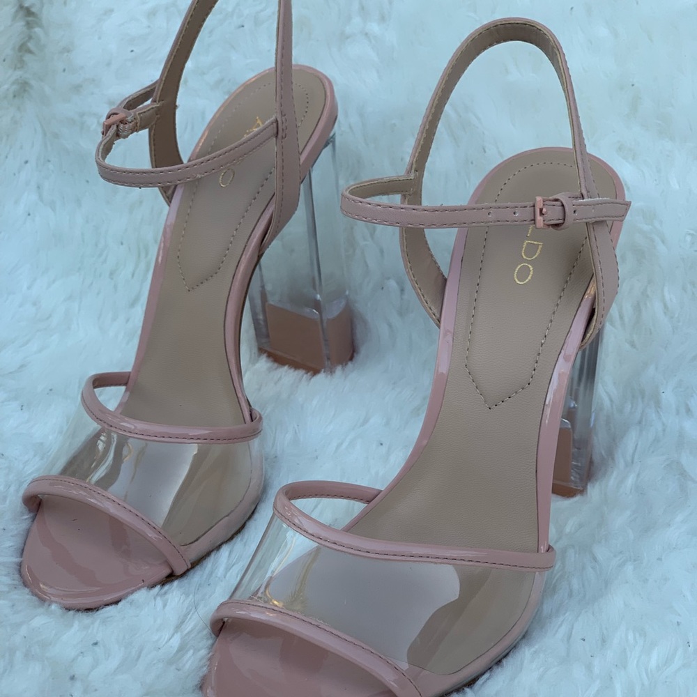 Aldo strapped blocked heel NWOT